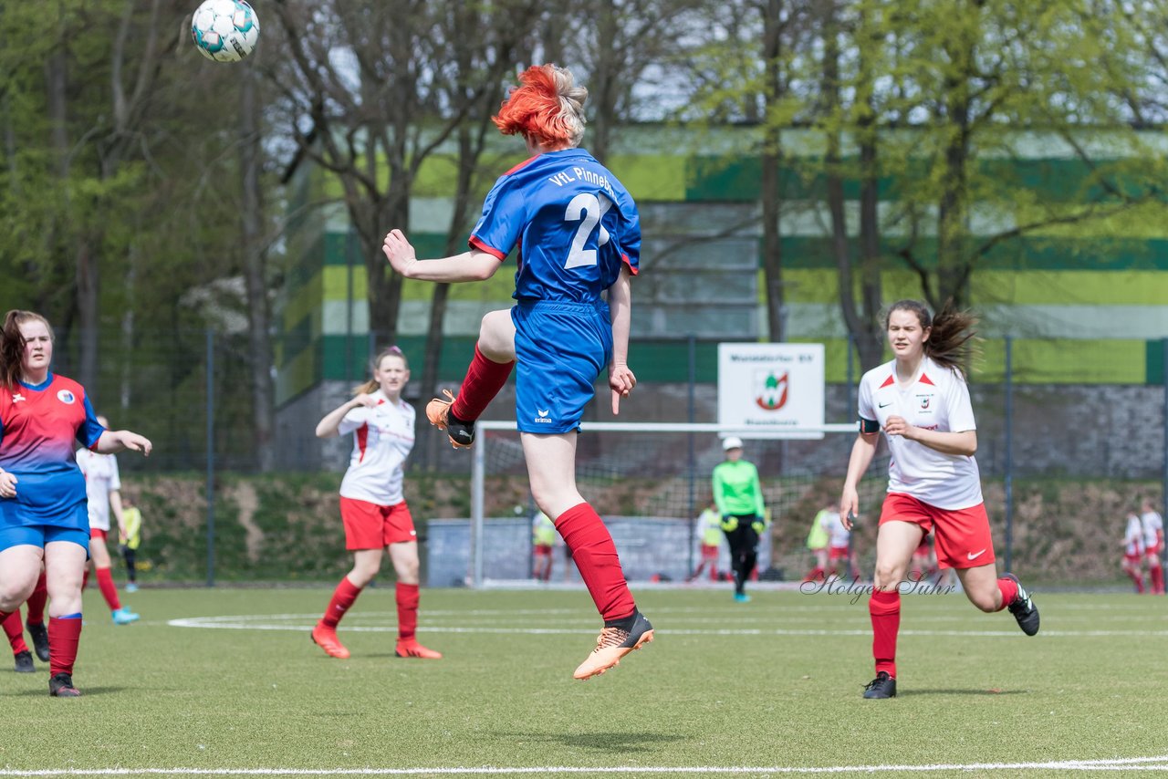 Bild 114 - wCJ Walddoerfer 2 - VfL Pinneberg 2 : Ergebnis: 7:0